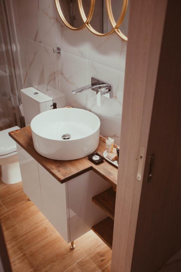 Aelia - Luxury Central Suite Александруполис Екстериор снимка